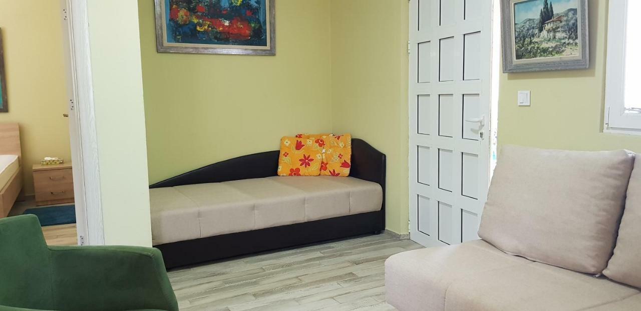 Apartments Kli Kli Утьеха Экстерьер фото